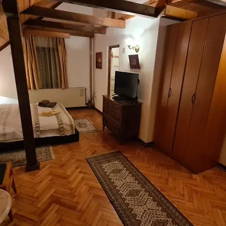 Djordjevic - Priroda Vas Okruzuje