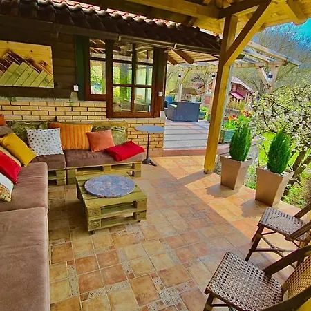 Djordjevic - Priroda Vas Okruzuje